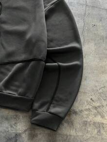 AXEPEAK 男士圆领条纹拼接卫衣，带抽绳腰袋，休闲时尚套装，秋冬款 - 深灰色 - 查看 4