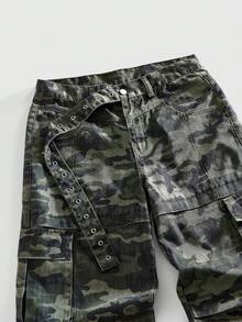 ROMWE MEN Grunge Punk Men's Camouflage Print Belted Cargo Jeans, Casual Workwear - Multicolor - View 3