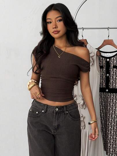 Teen Girl Casual Fashionable Solid Color Knit Asymmetrical Shoulder Short Sleeve Top