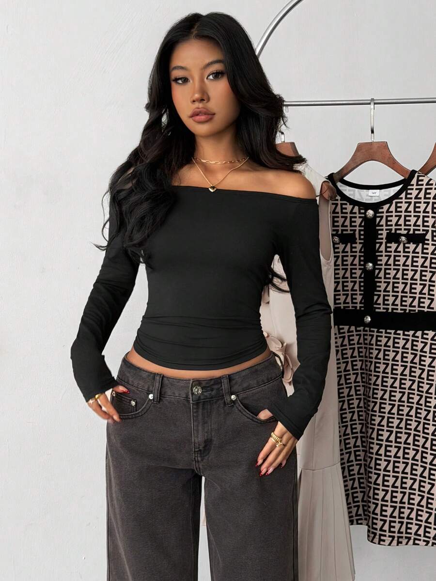 Teen Girl Black Off-Shoulder Fitted Casual Long Sleeve Basic Tee