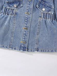 Elladie kids 女童牛仔外套一件，休闲时尚可爱中长款收腰蓝色水洗牛仔外套，配有人造毛领装饰，适合秋冬季日常外出穿着。 - 淺色水洗藍 - 查看 4