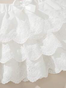 Souflis 法式复古新款精致女童休闲三层刺绣蕾丝边半身裙，适合日常、外出、购物及各种场合。 - 白色 - 查看 6