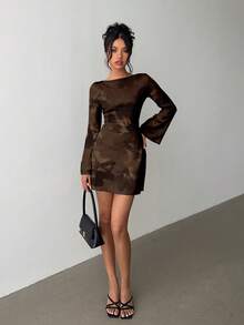 Aloruh Women's Sexy Fashionable Open Back Tie-Up Brown Tie Dye Floral Print Mini Dress, Suitable For Winter - Brown - View 5