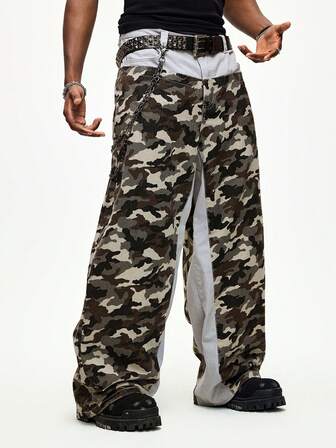 Street Life Jeans de corte relajado con bolsillos y estampado de camuflaje de retazos para hombre
