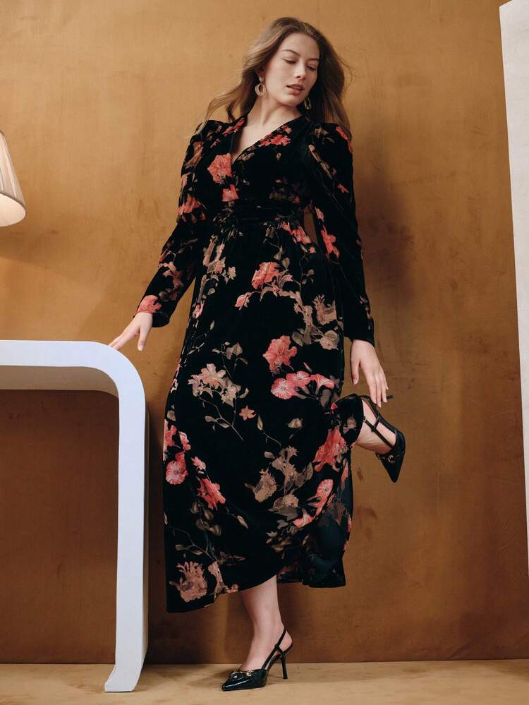 Valentine Plus Size Women Elegant Vintage Velvet Deep V-Neck Waist Flared Dress, Autumn/Winter