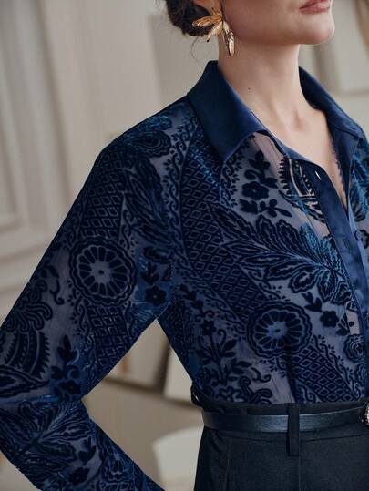 Anewsta Blusa holgada y elegante de estilo vintage casual para mujer con diseño de quemado de terciopelo aleatorio y detalles de botones, adecuada para Navidad, fiestas, Año Nuevo, San Valentín, bodas