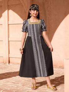 Tween Girl Geometric Print Square Neck Elegant Short Sleeve Dress Abaya