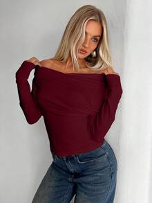 Aloruh 女士纯色时尚长袖露肩褶皱性感T恤 - 酒紅色 - 查看 8