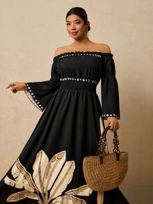 Travachic 大码印花露肩系带荷叶边下摆高开衩A字休闲度假长裙，秋冬波西米亚风连衣裙 - 黑色 - 查看 5