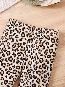 女婴 2 件套可爱心形印花长袖上衣和豹纹裤子套装，秋冬 - 彩色 - 查看 8