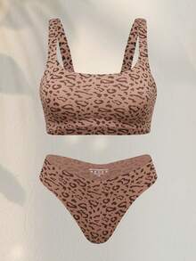 6pcs Women's Casual Comfortable Minimalist Fashion Leopard Print Unlined Wireless Bra And Low-Waist Thong Panty Set