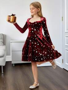 SHEIN فستان حفلات خريفي أنيق وفاخر للفتيات الصغيرات والمراهقات، بياقة مربعة وحافة مكشكشة مزينة بالترتر من المخمل، باللون الأحمر ، مناسب لعيد الميلاد والحفلات - عنابي اللون - مشاهدة 6