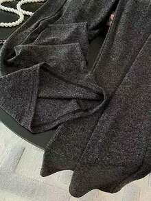 Resyla 修身常规款连帽长袖二合一上衣 + 侧边隐藏口袋直筒裤 - 灰色 - 查看 6