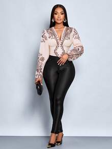 SOLERSUN 秋冬女装：优雅休闲，适合日常穿着。杏色和棕色印花设计。梭织无弹面料。V领。长袖。灯笼袖。褶裥袖口。前后褶裥。上衣/衬衫。 - 杏色 - 查看 6