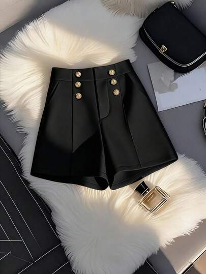 GlowEve CURVE Regalyn 大码黑色短裤，时尚优雅简约纽扣装饰，A 字版型，实用口袋，百搭纯色，春夏款