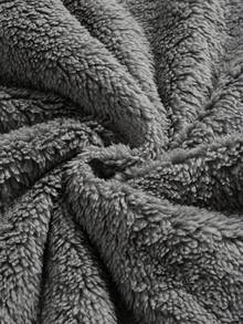 Manfinity EZcore 加大码男士字母图案袋鼠口袋连帽抓绒卫衣