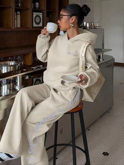 Muchica 卡其色和米色针织女式休闲运动套装，加厚保暖内衬，秋冬款