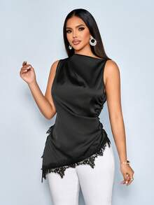 SOLERSUN 女士简约优雅高领黑色蕾丝边拼接不对称下摆无袖时尚缎面衬衫 - 黑色 - 查看 3