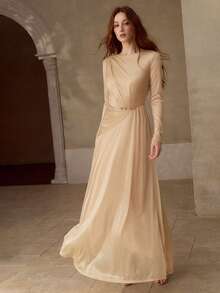 MOTF PREMIUM 女士褶裥修身长袖连衣裙 - 卡其色 - 查看 4