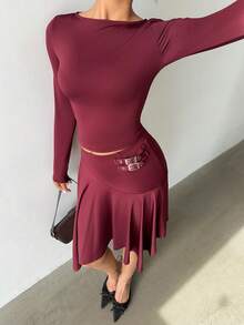 Aloruh Women's Burgundy Autumn Chic Dinner Date Y2K Suit, Elegant Round Neck Top & Metal Buckle Asymmetric Hem Umbrella Skirt, Fashionable Set - Olive Green - View 4