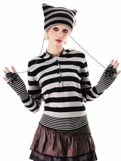 Bloopia Vintage American Style Striped Hooded Long Sleeve T-Shirt For Women, Slim Fit Waist Design, Autumn New Arrival
