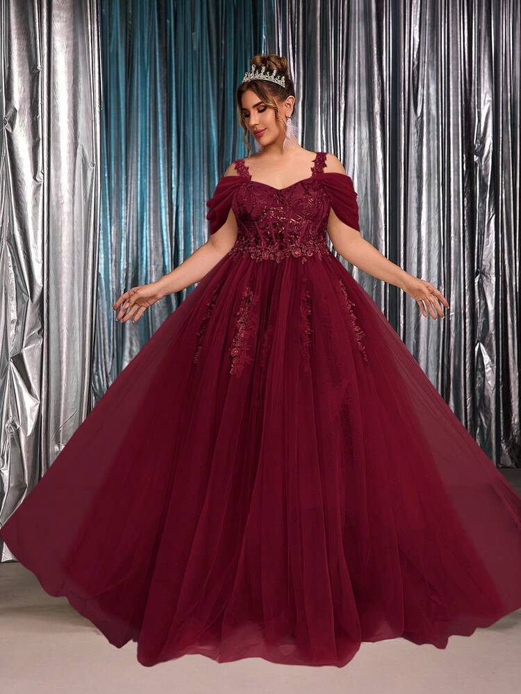 Glamrae Plus Size Elegant Luxurious Cold Shoulder Exquisite Embroidered Mesh Patchwork Waist Applique A-Line Bridal Wedding Dress, Valentine's Day - Burgundy - View 1