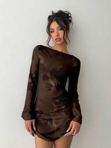 Aloruh Women's Sexy Fashionable Open Back Tie-Up Brown Tie Dye Floral Print Mini Dress, Suitable For Winter - Brown - View 3