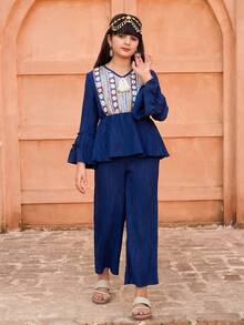 Tween Girl Spring/Autumn Vacation Style Woven Strap Decor Tassel V-Neck Flare Sleeve Peplum Top & Wide Leg Pants Set Abaya - Blue - View 4