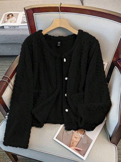 GlowEve CURVE Plus Size Elegant Reversible Argyle Pattern Crew Neck Jacket Women Cardigan Black Cardigan Black Crop Jacket Knit Cardigan Cardigan