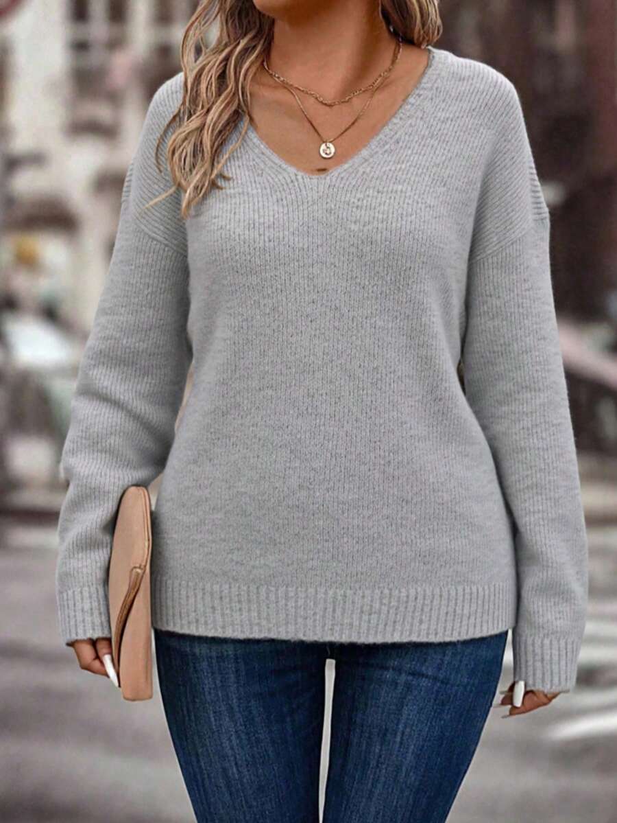 "Suéter de Punto con Cuello V y Collarin - Cómodo, Elegante y Versátil para Estilo Cotidiano" - Gris Claro - Ver 1