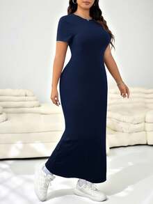 Solflare Plus Size Solid Color Round Neck Fitted Summer Casual Short Sleeve Dress - Navy Blue - View 3