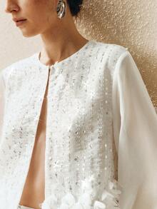 Arave Bluză elegantă pentru femei, din șifon, brodat cu mărgele, decolteu rotund, mânecă raglan, design floral 3D lucrat manual - alb - Vizualizare 2