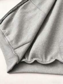 Sudadera con capucha de cierre completo color rojo vino con estampado de corazón y línea de latido cardíaco para uso casual y deportivo - Gris - Ver 4
