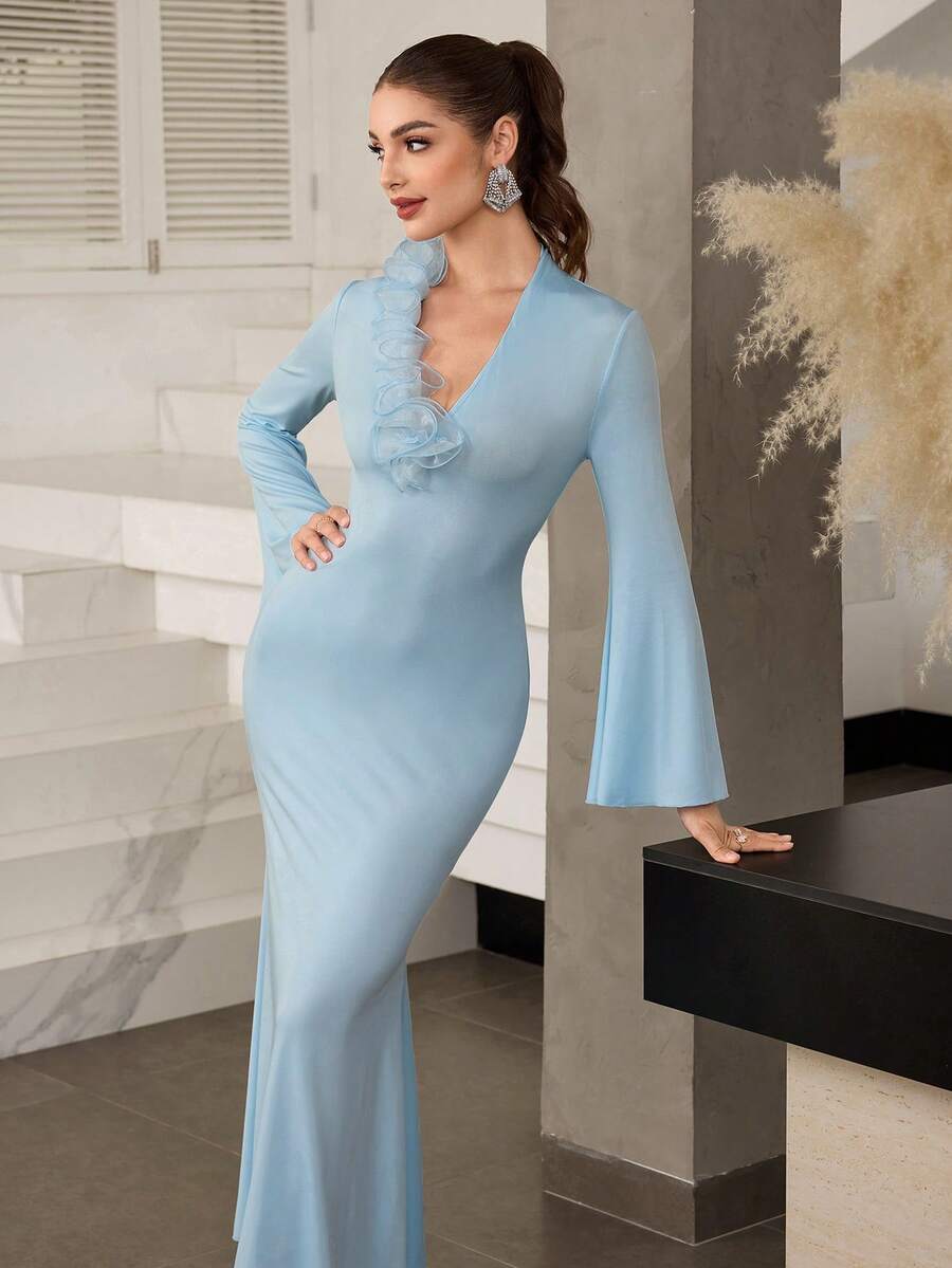 Modelyn 女士优雅时尚简约都市日常连衣裙,V领设计,荷叶边装饰,修身剪裁,长款设计,尽显身材。 - 淺藍色 - 查看 1