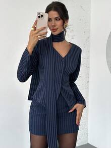 Firerie Blusa de manga larga con cuello en V, botones y corbata, de estilo elegante y minimalista, para uso casual en la oficina o en ocasiones especiales, de color azul marino a rayas - Azul Marino - Ver 6