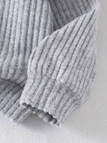 SHEIN Playful Pals 秋冬季女婴灰色条纹蝴蝶结波点网纱披肩长袖上衣搭配黑色裤子套装，甜美可爱