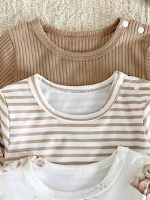 Newborn Sweet Bear Cotton Loungewear 6-Piece Set - Beige White Sweet Bear Cotton Loungewear 6-Piece Combo Sweet Bear Design Beige White Sweet Color Long Sleeve Footed Romper Sweet Bear Bodysuit Pants Hat Set 6-Piece Combo Social Media Style Sweet Bear 2026 New Year Holiday Essential Spring Summer Autumn Winter Newborn Sweet Bear Cotton Loungewear 6-Piece Set