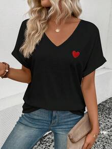 Selamara New Fashion Heart Print V-Neck T-Shirt For Women - Black - View 4