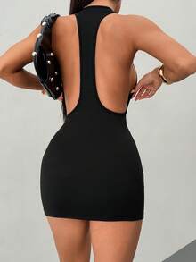 SHEIN PETITE 纯色交叉露背性感休闲迷你连衣裙 - 黑色 - 查看 1