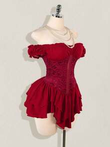 SHEIN ICON 女式白色褶皱提花腰带拼接褶皱荷叶边肩带露肩多层荷叶边下摆 A 字雪纺迷你连衣裙，优雅适合派对和休闲