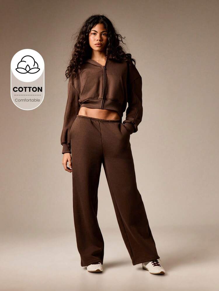 Ribbed Knit Straight Leg Sweatpants