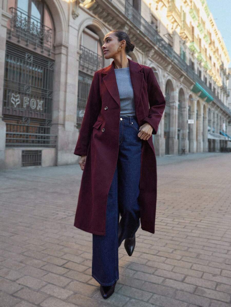 Maija Manteau long bordeaux pour femmes, coupe ample, chaud et doux, style business décontracté pour le bureau, élégant discret, veste urbaine moderne pour le trajet quotidien et le streetwear d'automne/hiver - Rouge foncé - Voir 1