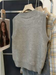 Resyla Women's Casual Commuting Collegiate Rhombus Plaid Pattern V-Neck Loose Knit Sweater Vest, Autumn/Winter