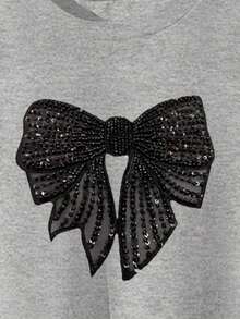 SHEIN 2 buc/set fete tinere, casual minimalist negru cu imprimeu fluturi, mânecă scurtă, guler rotund și pantaloni gri evazați, ținută la modă cu grafică desen animat drăguță pentru fete, potrivită pentru primăvară și vară - Multicolor - Vizualizare 5