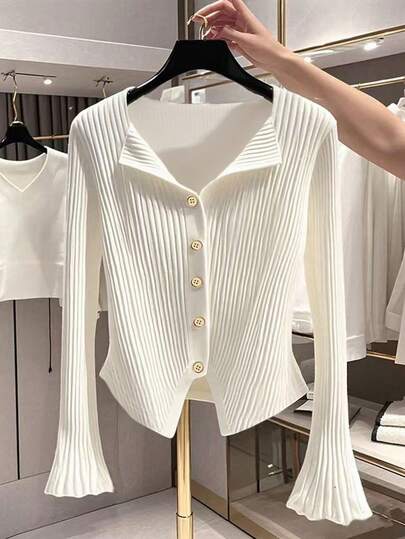 GlowEve CURVE Plus Size Women's Autumn Simple Front Button Flare Sleeve T-Shirt, Autumn Fabric