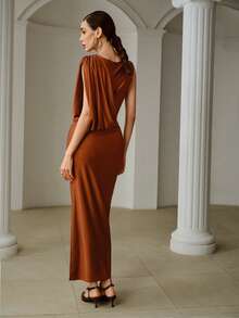 ZEYLAH 不对称褶皱修身长款连衣裙，春夏款 - 咖啡棕 - 查看 3