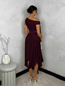 SHEIN BAE Váy tốt nghiệp màu trắng trơn dành cho nữ, áo cánh buộc vai bất đối xứng + chân váy xếp ly xẻ cao có viền bất đối xứng - Màu Tím - Xem 2