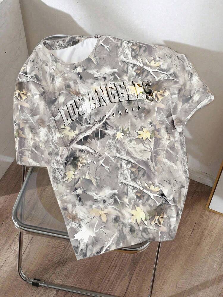 Manfinity Joysei 标准尺码男士时尚灰色树叶迷彩3D字母白色插肩T恤（面料） - 彩色 - 查看 3