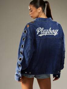 Missguided x Playboy جاكيت جينز كبير الحجم مع تفاصيل الحلقات المعدنية والأزرار الأمامية، لون أزرق كلاسيكي، قطعة خارجية مناسبة للطبقات في الربيع والخريف - أزرق داكن - مشاهدة 2