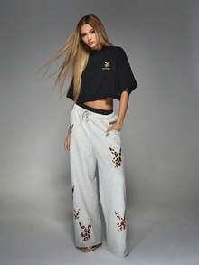 Missguided x Playboy Oversized Cropped Tshirt With Animal Print Logo Casual Short Sleeve Cotton Blend Crewneck Summer Urban Streetwear Graphic Design Statement Top - Black - View 6